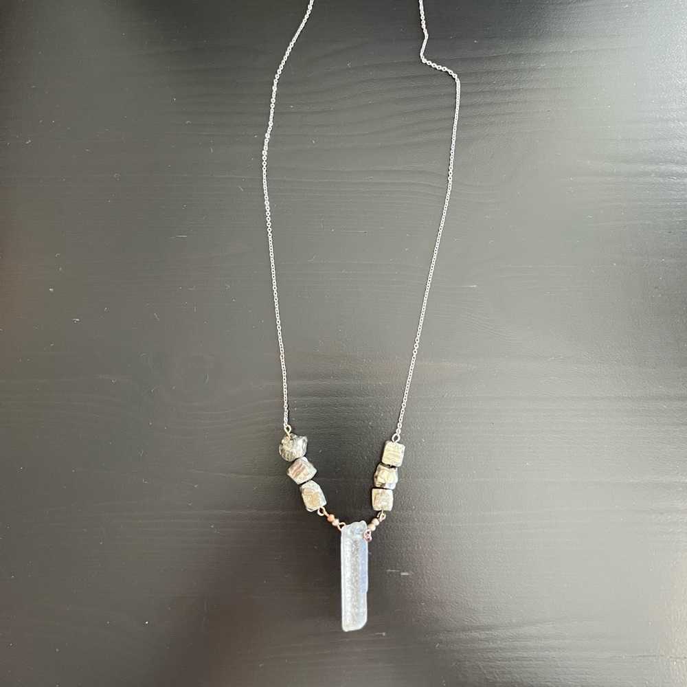 Raw gemstone necklace